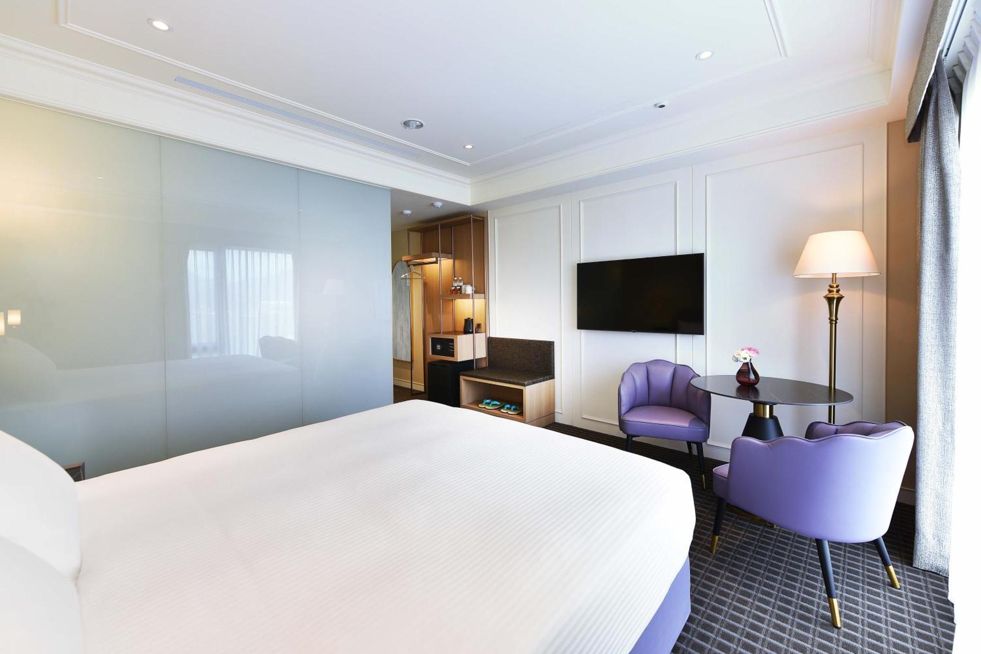 Fullon Poshtel - Shuili Hotel Buitenkant foto